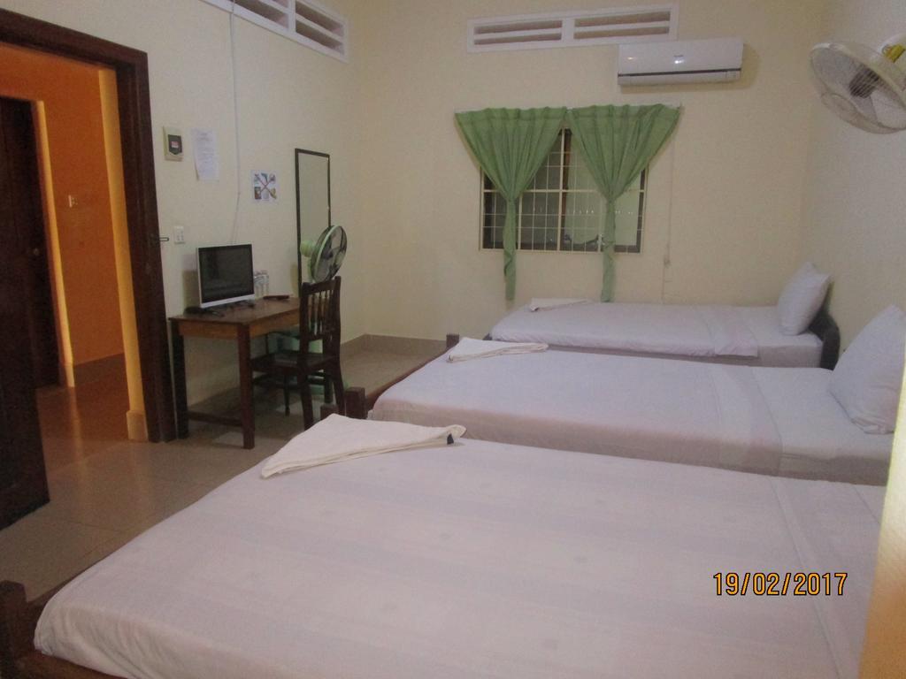 קפ Visal Sak Guesthouse מראה חיצוני תמונה
