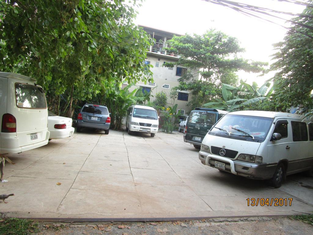 קפ Visal Sak Guesthouse מראה חיצוני תמונה