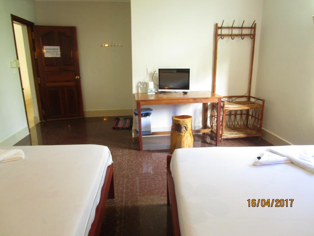קפ Visal Sak Guesthouse מראה חיצוני תמונה
