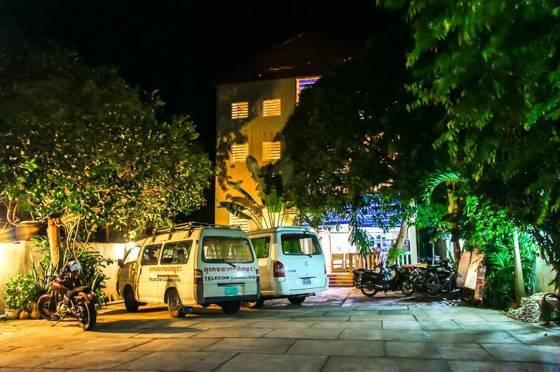 קפ Visal Sak Guesthouse מראה חיצוני תמונה